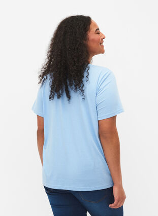Lyhythihainen t-paita v-pääntiellä, Placid Blue, Model image number 1
