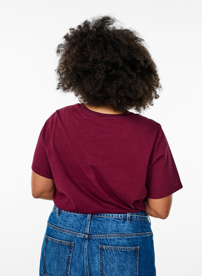 Puuvillainen T-paita, jossa on pyöreä pääntie, Tumma Bordeaux, Model image number 2