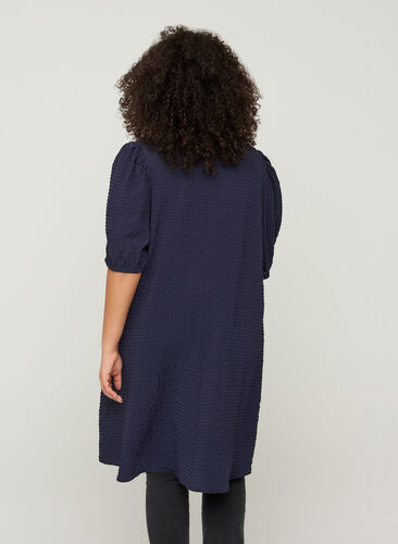 A-mallinen mekko tekstuurilla ja puhvihihoilla, Evening Blue, Model image number 1