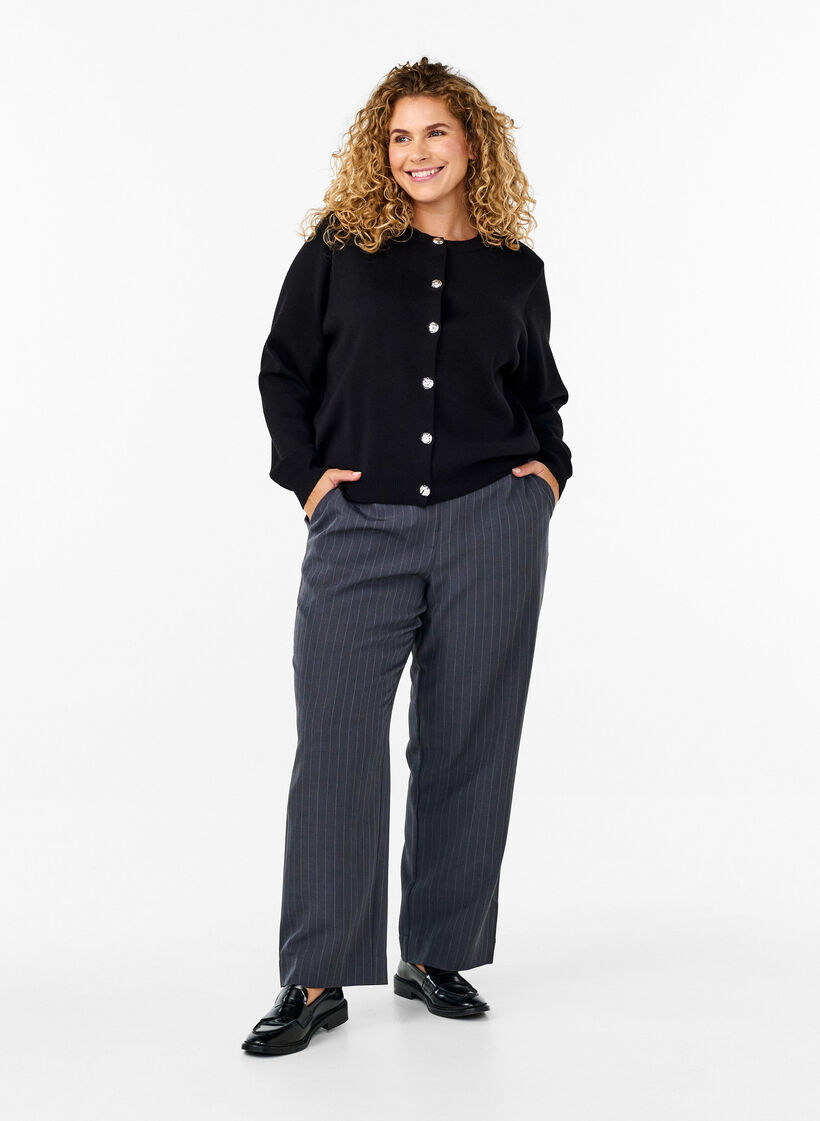 Neuletakki koristeellisilla napeilla, Black, Model image number 2