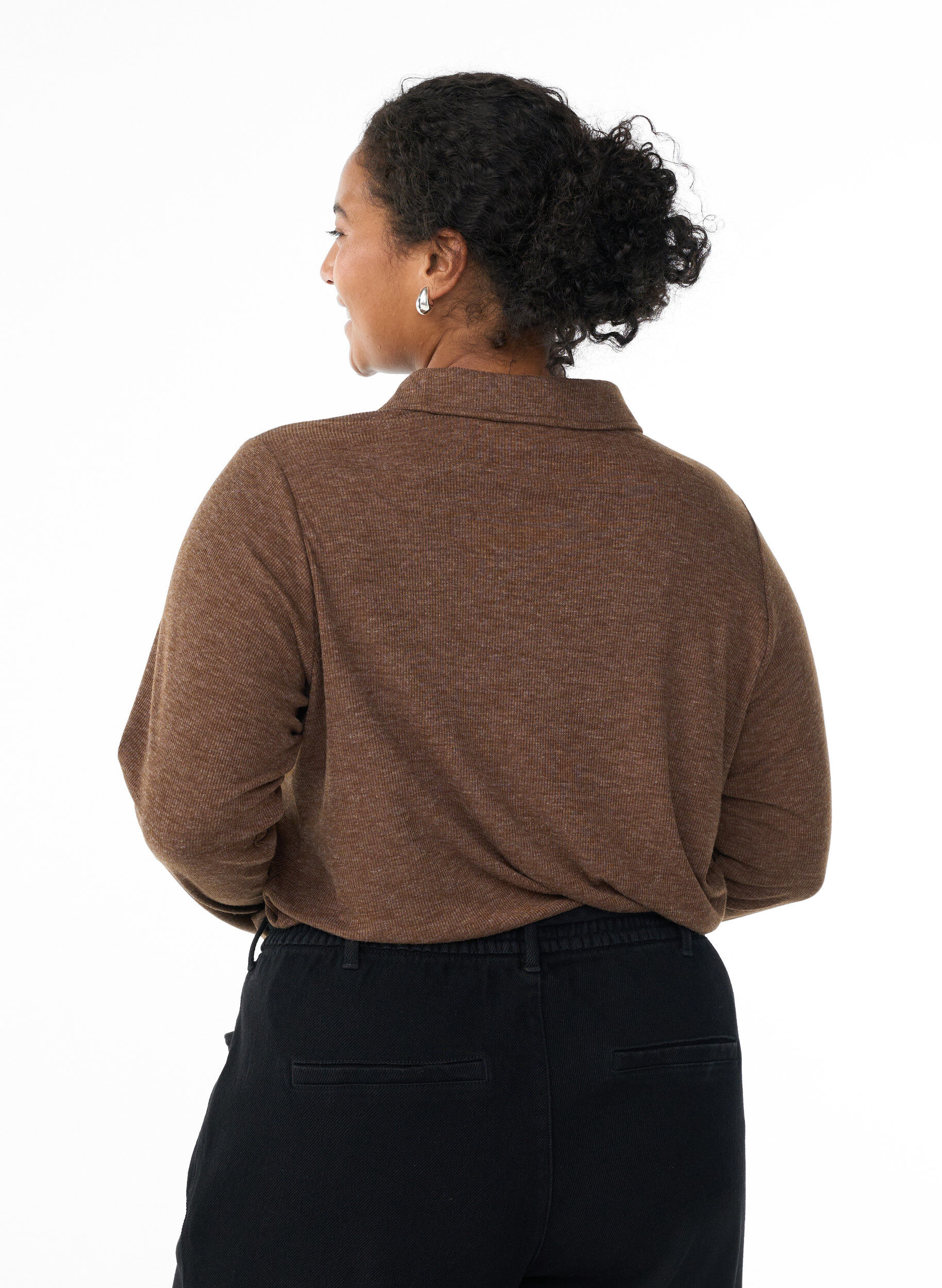 Zizzi Pitk&auml;hihaiset pikeepaita joustavassa ribatulla laadulla, Ruskea, Model image number 2