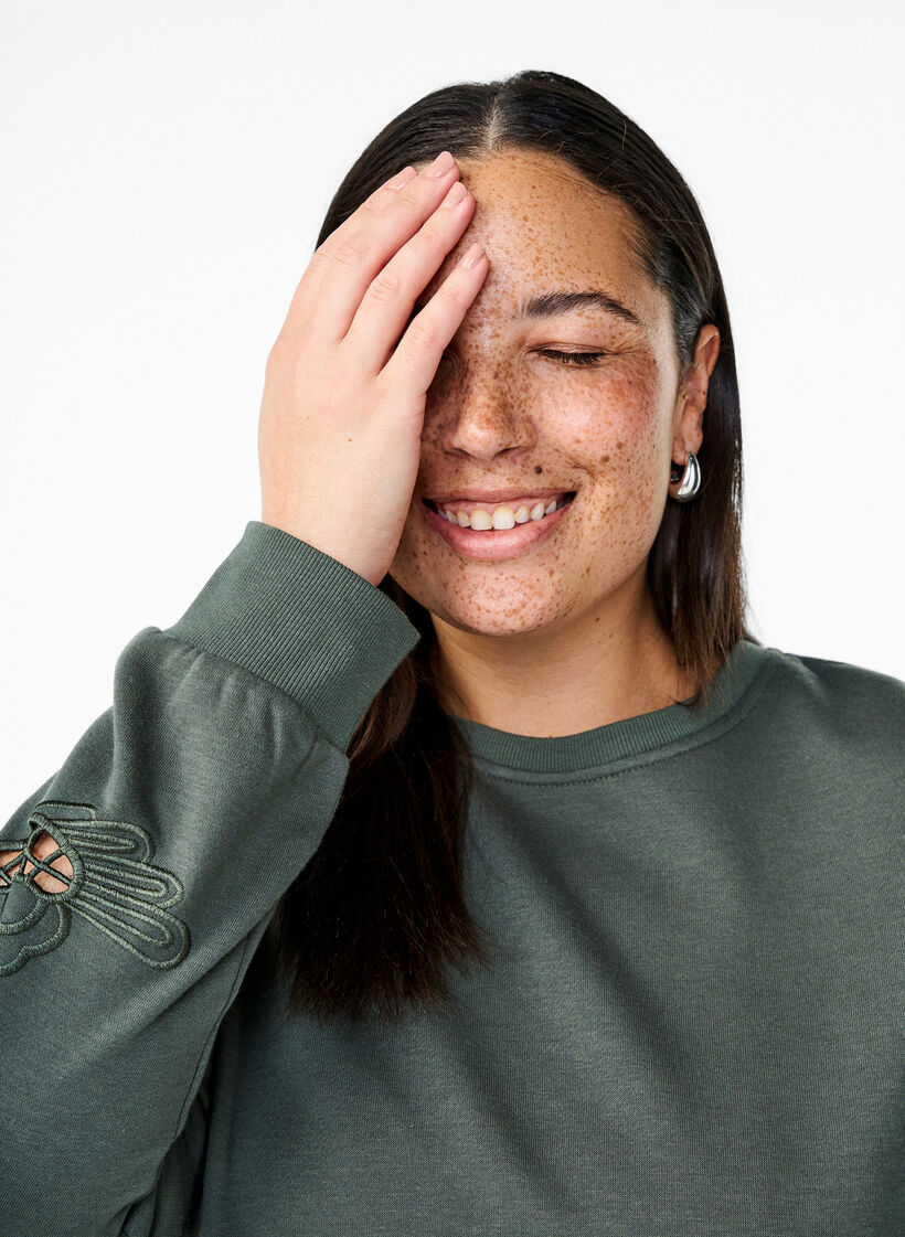 Collegepaita, jossa kirjailtuja aukkoja, Thyme, Image image number 0