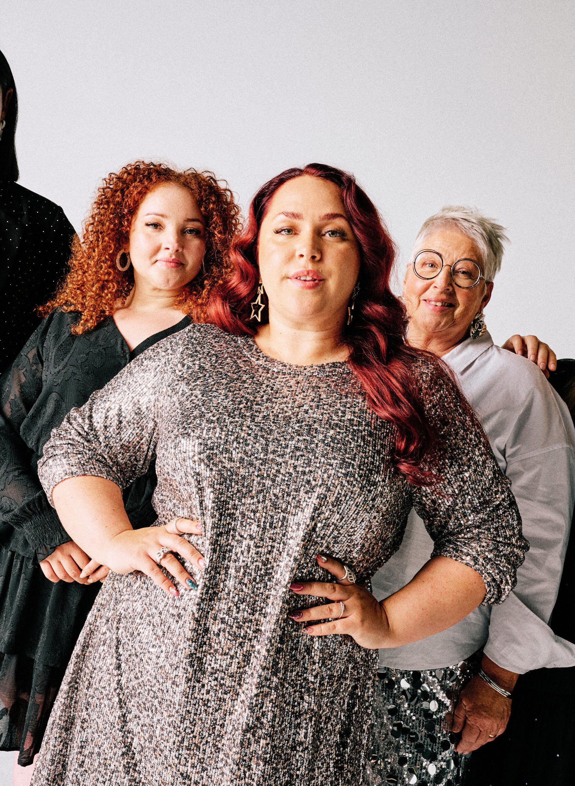 Zizzi Lyhyt paljettimekko pitkill&auml; hihoilla, Ruskea, Image image number 0