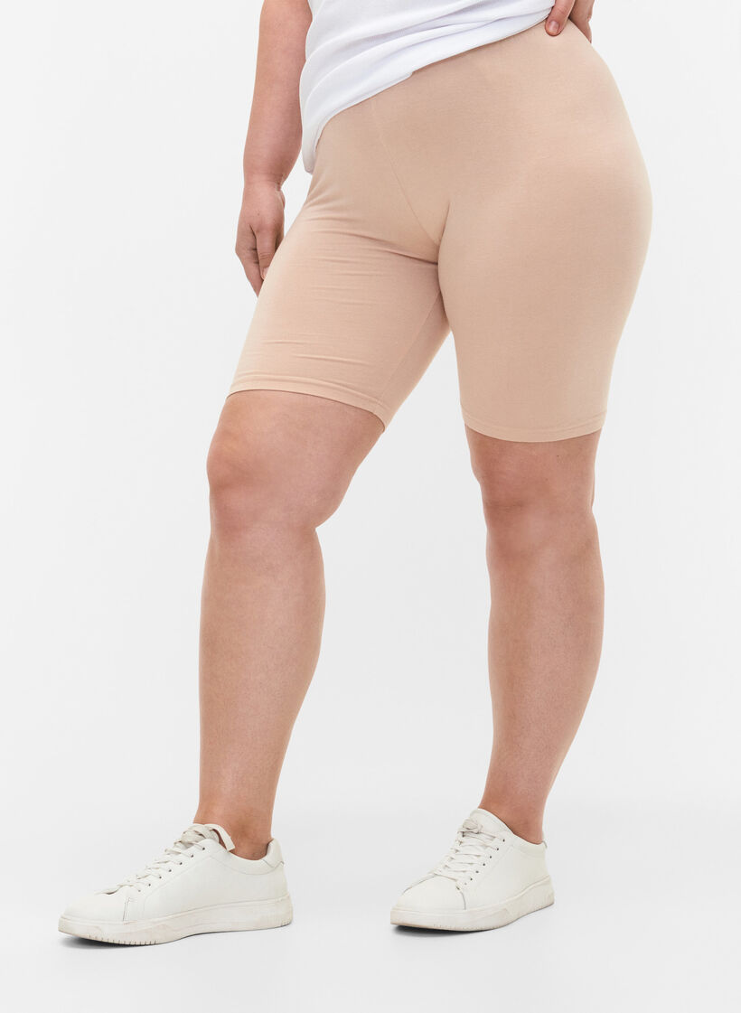 Yksiväriset perus pyöräilyshortsit , Beige, Model image number 0
