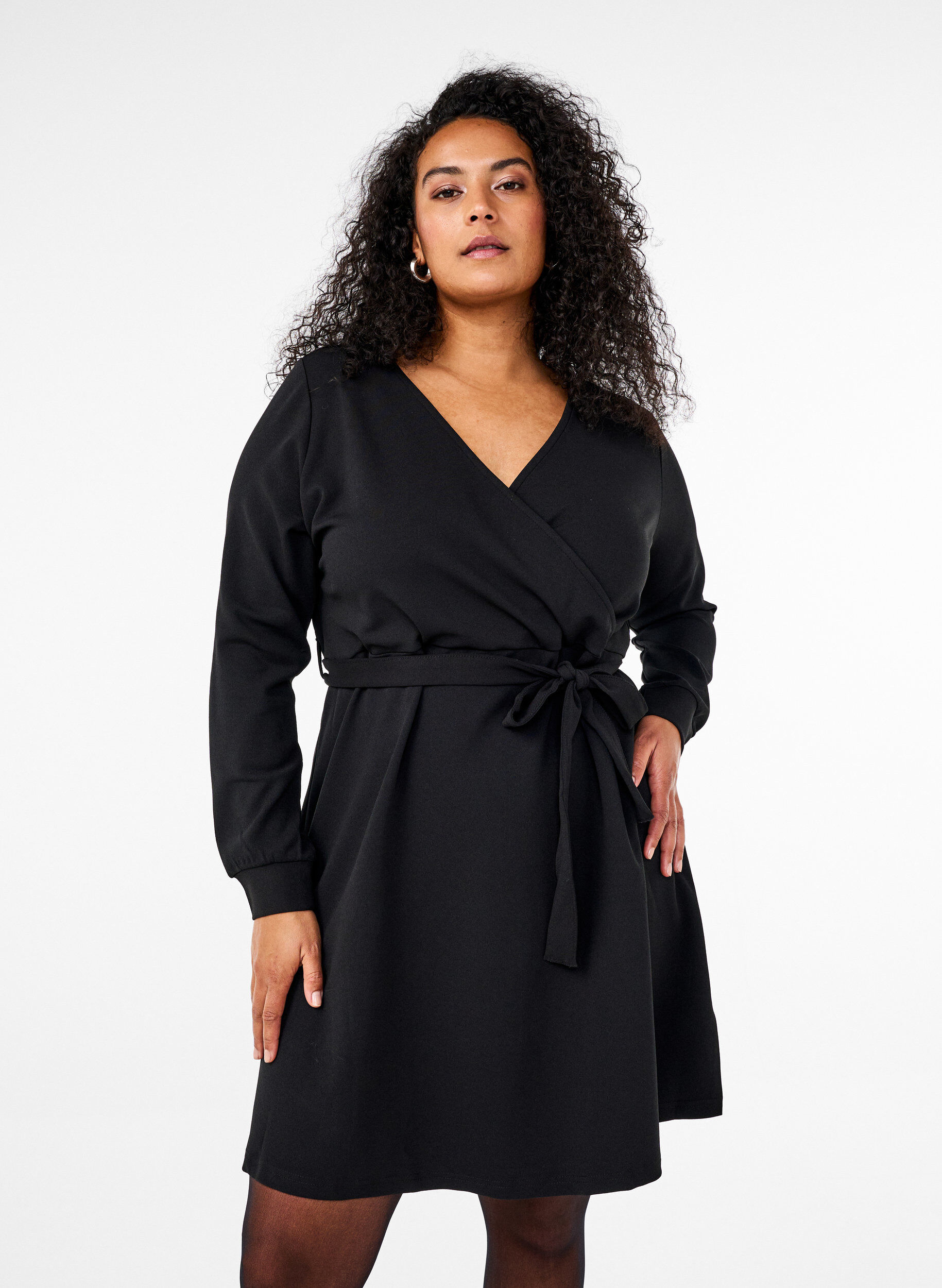 Zizzi Kietaisumekko nauhoilla, Black, Model image number 0