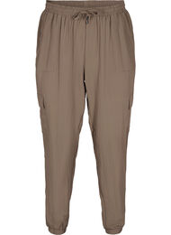 V&auml;lj&auml;t viskoosihousut isoilla taskuilla, Falcon