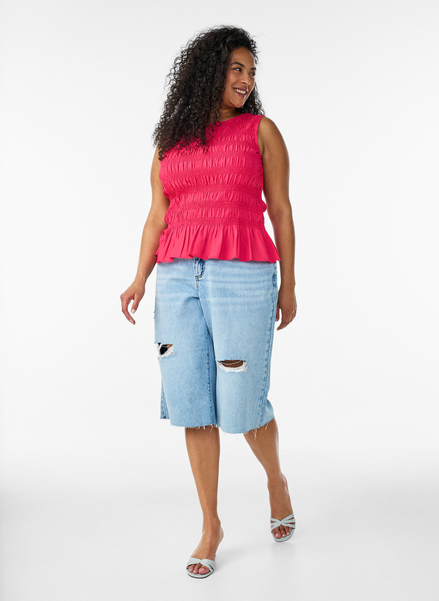 ZizziSmokkitoppi venep&auml;&auml;ntiell&auml; ja peplum-helmalla, Vaaleanpunainen, Model image number 1