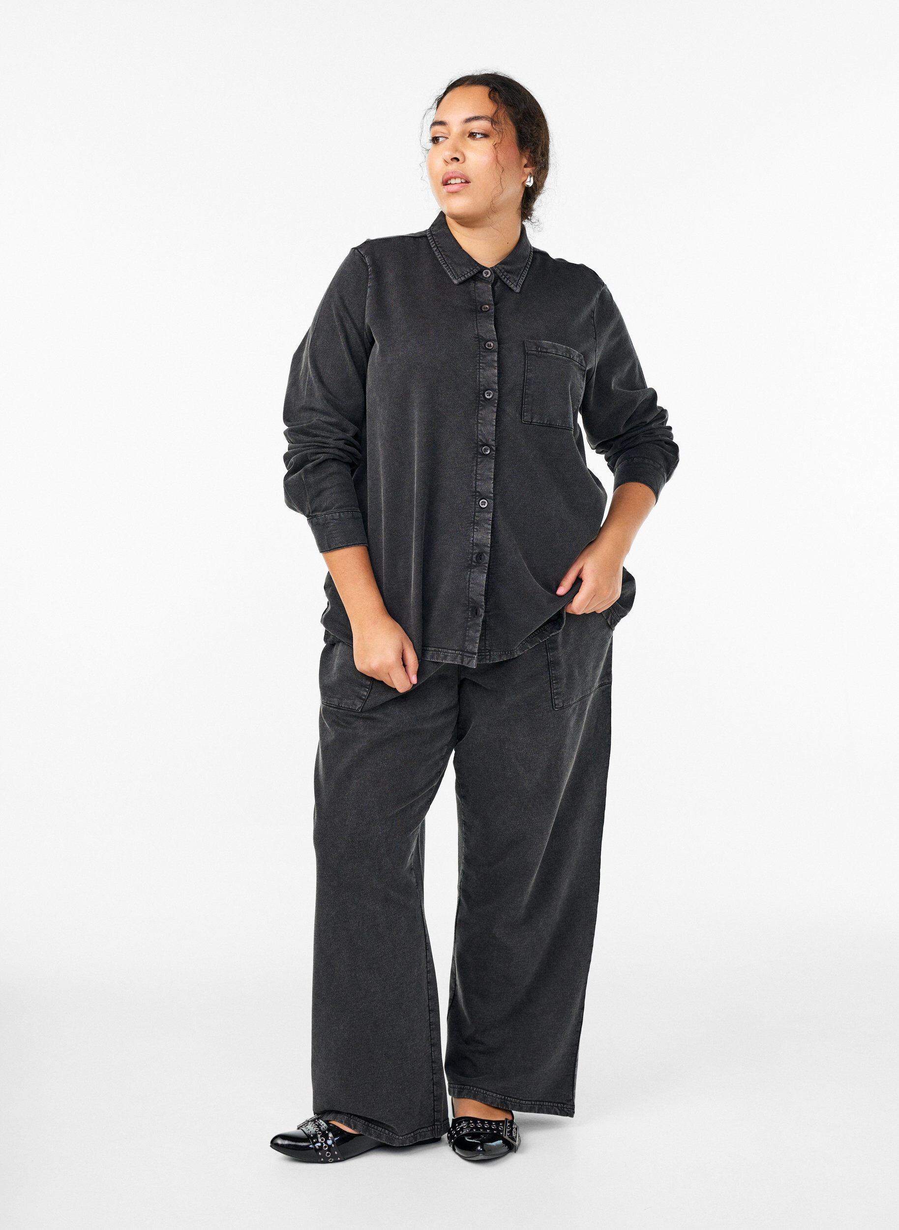 Zizzi Paita swetakankaasta pestyll&auml; lookilla, Harmaa, Model image number 1