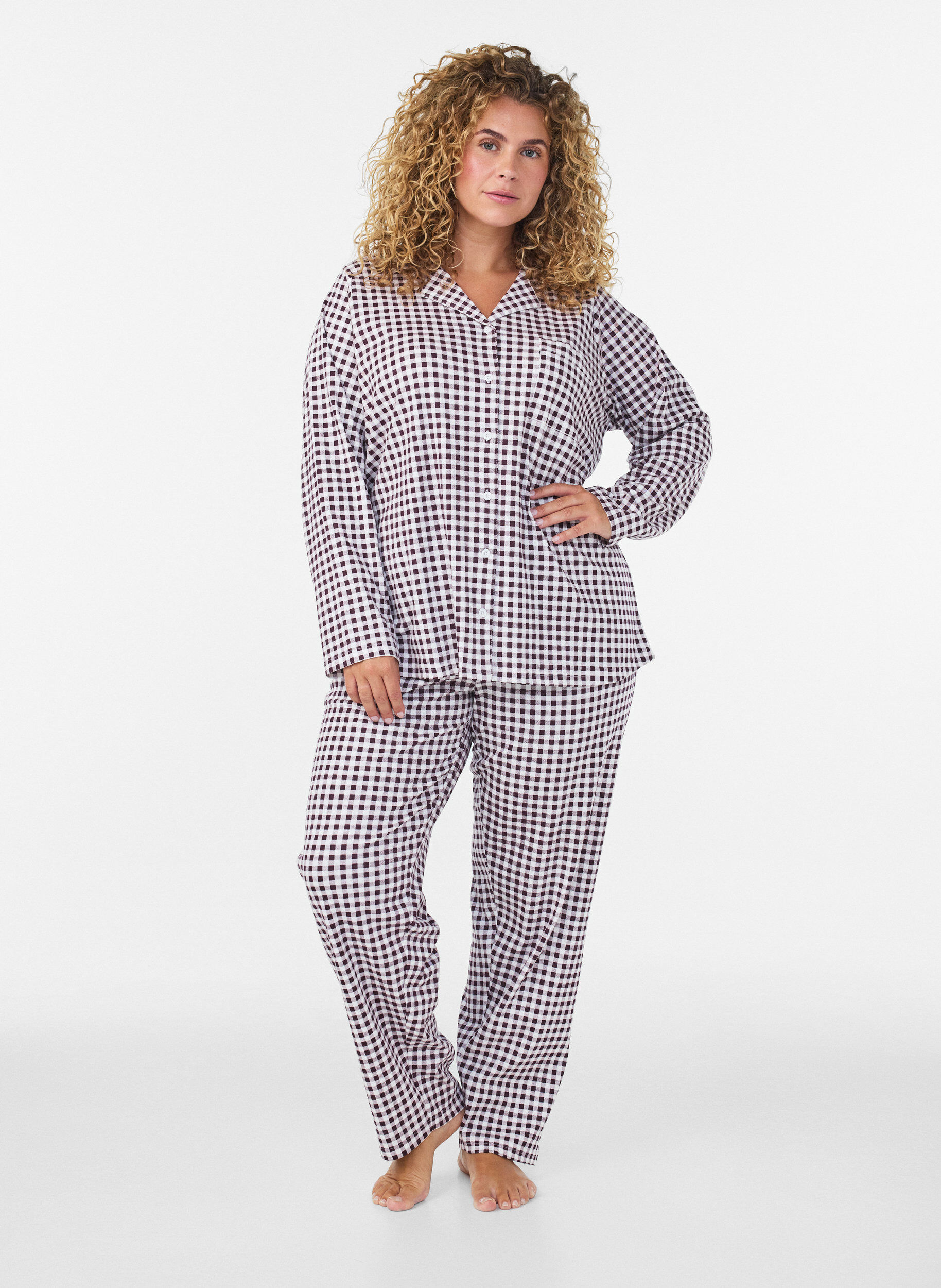 ZizziPuuvillainen pyjamapaita rintataskulla, Punainen, Model image number 1