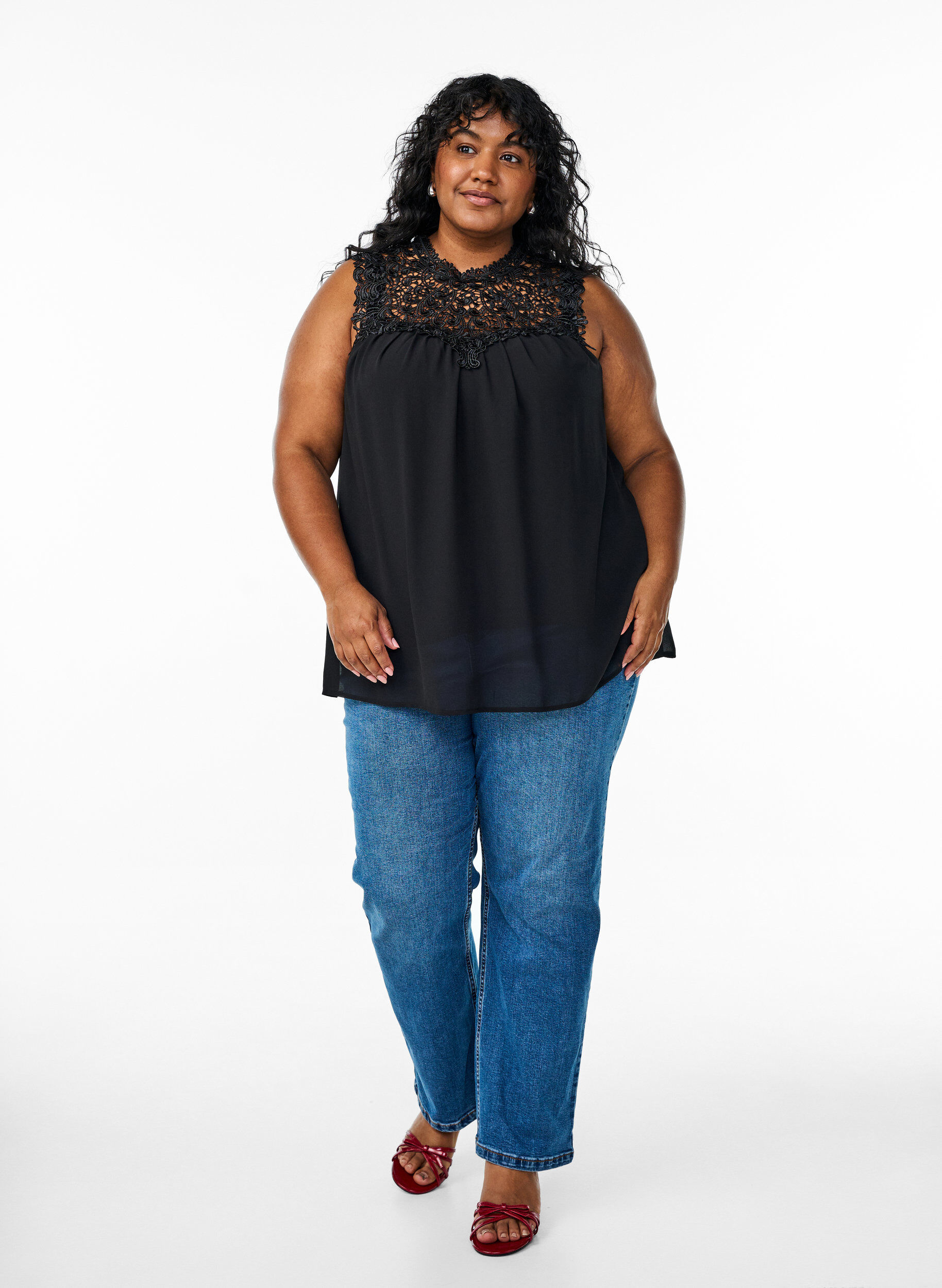 Zizzi Hihaton juhlatoppi, jossa on virkattu osa, Musta, Model image number 1