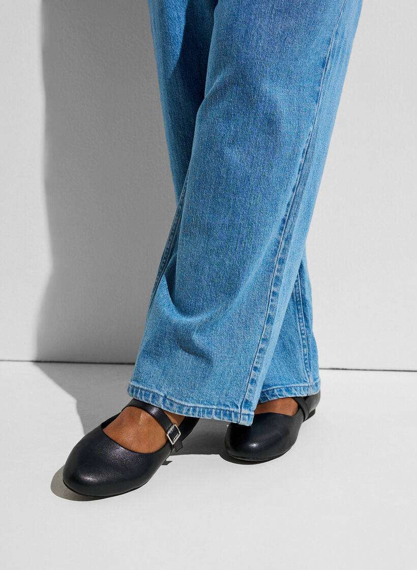 Ballerinat tekonahasta remmill&auml;, Musta, Model image number 0