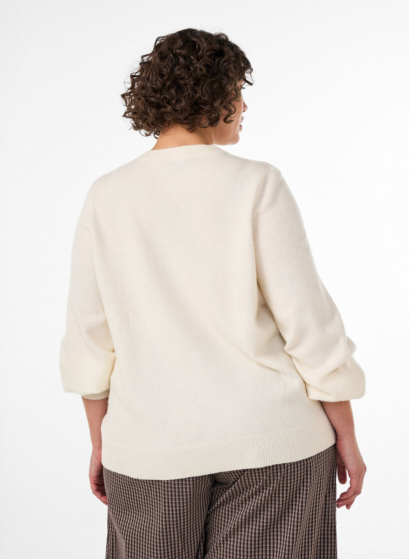 Neuletakki pehme&auml;st&auml; neuleesta kullanv&auml;risill&auml; napeilla, Vanilja, Model image number 2