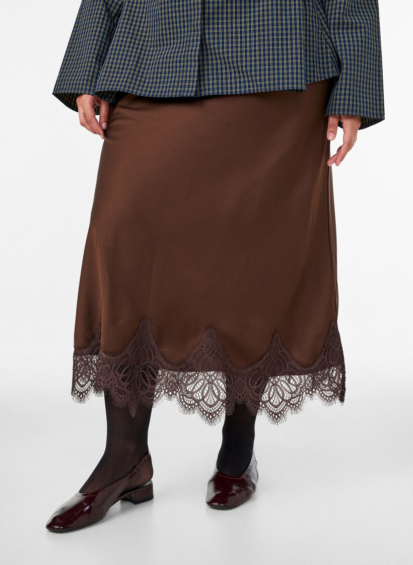 Midi-satiinimekko pitsikoristeilla, Ruskea, Model image number 2