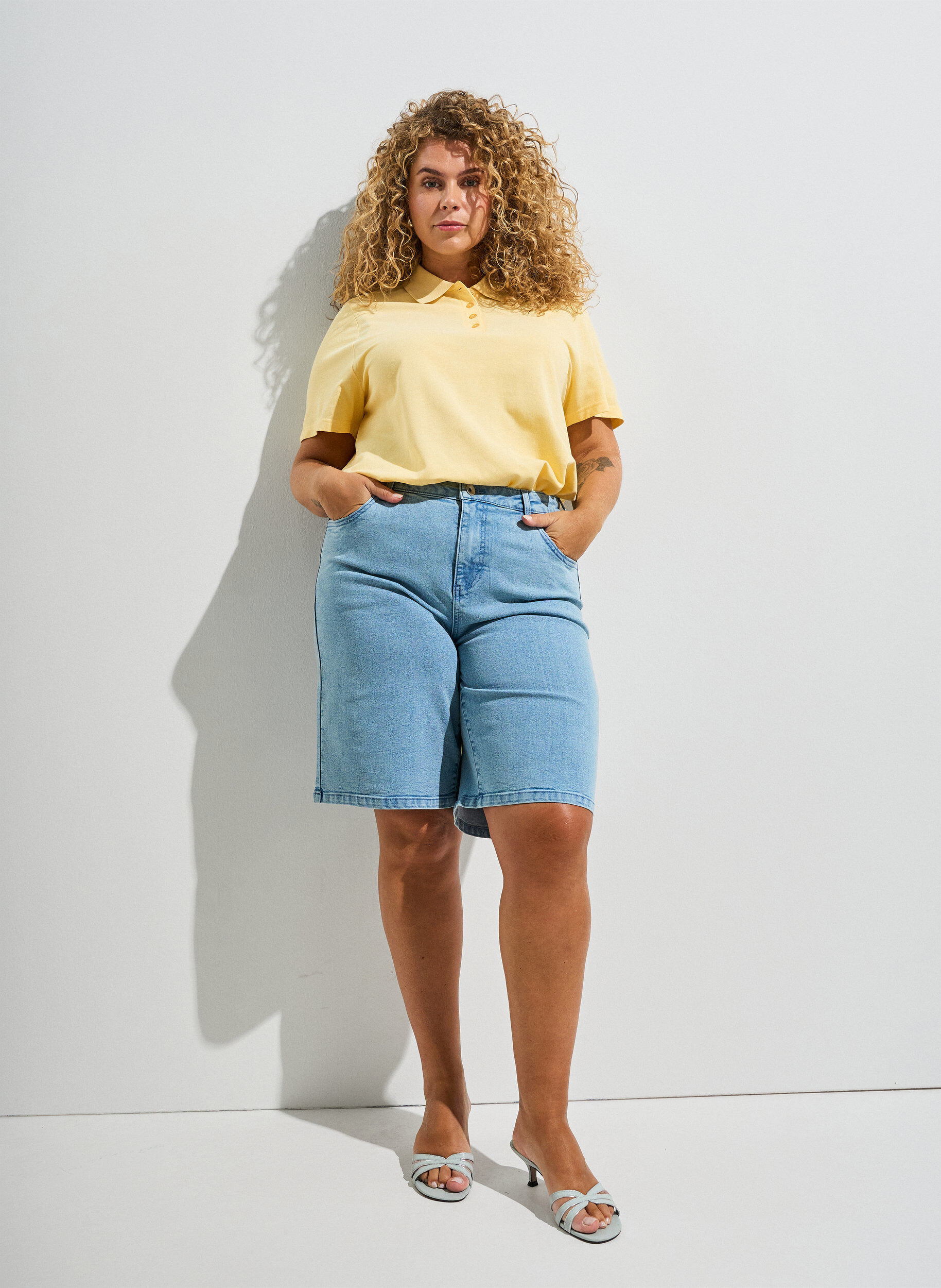 Zizzi Lyhythihainen pikeepaita, Keltainen, Image image number 0