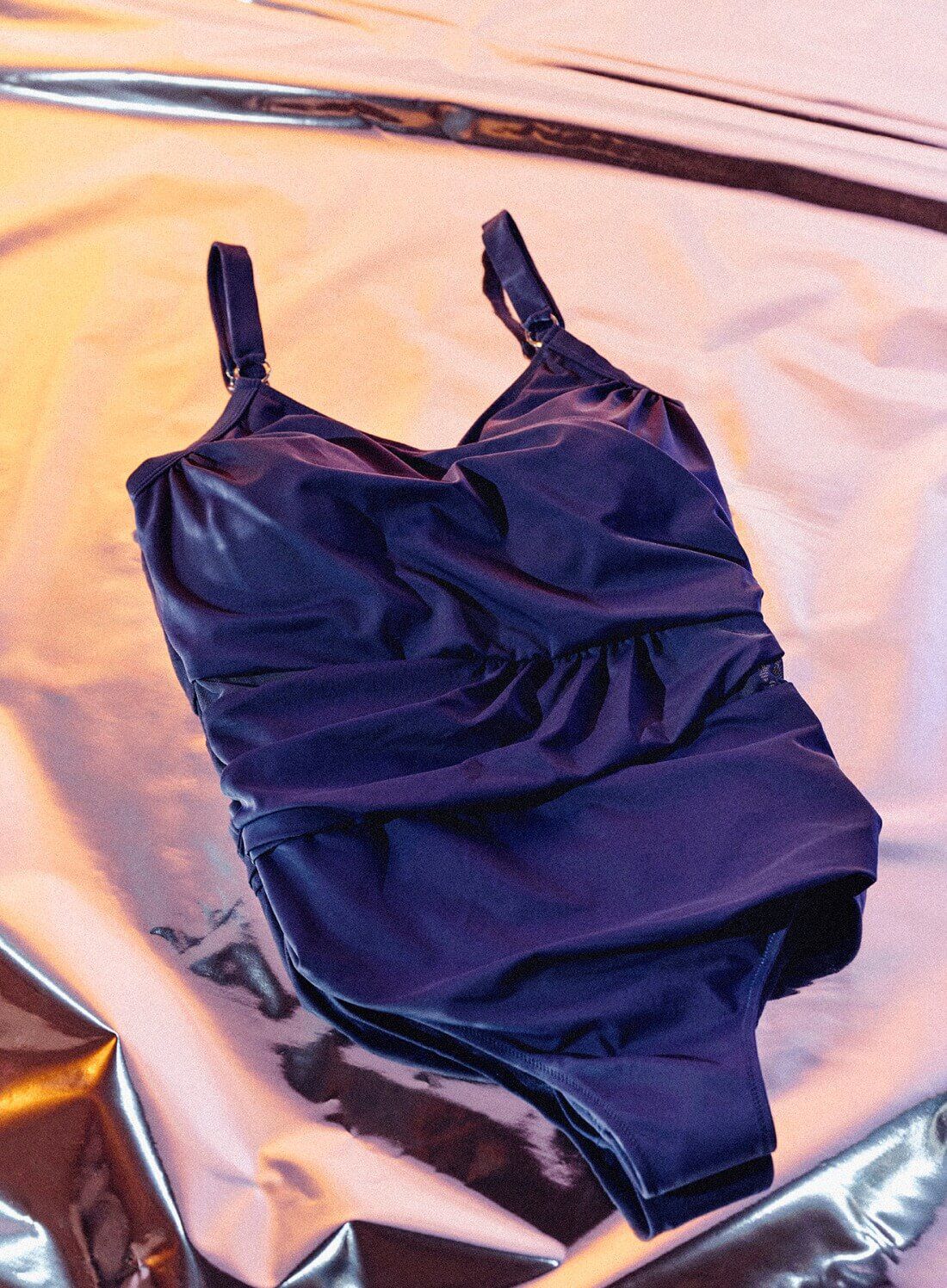 Zizzi V&auml;rik&auml;s uimapuku, , Model