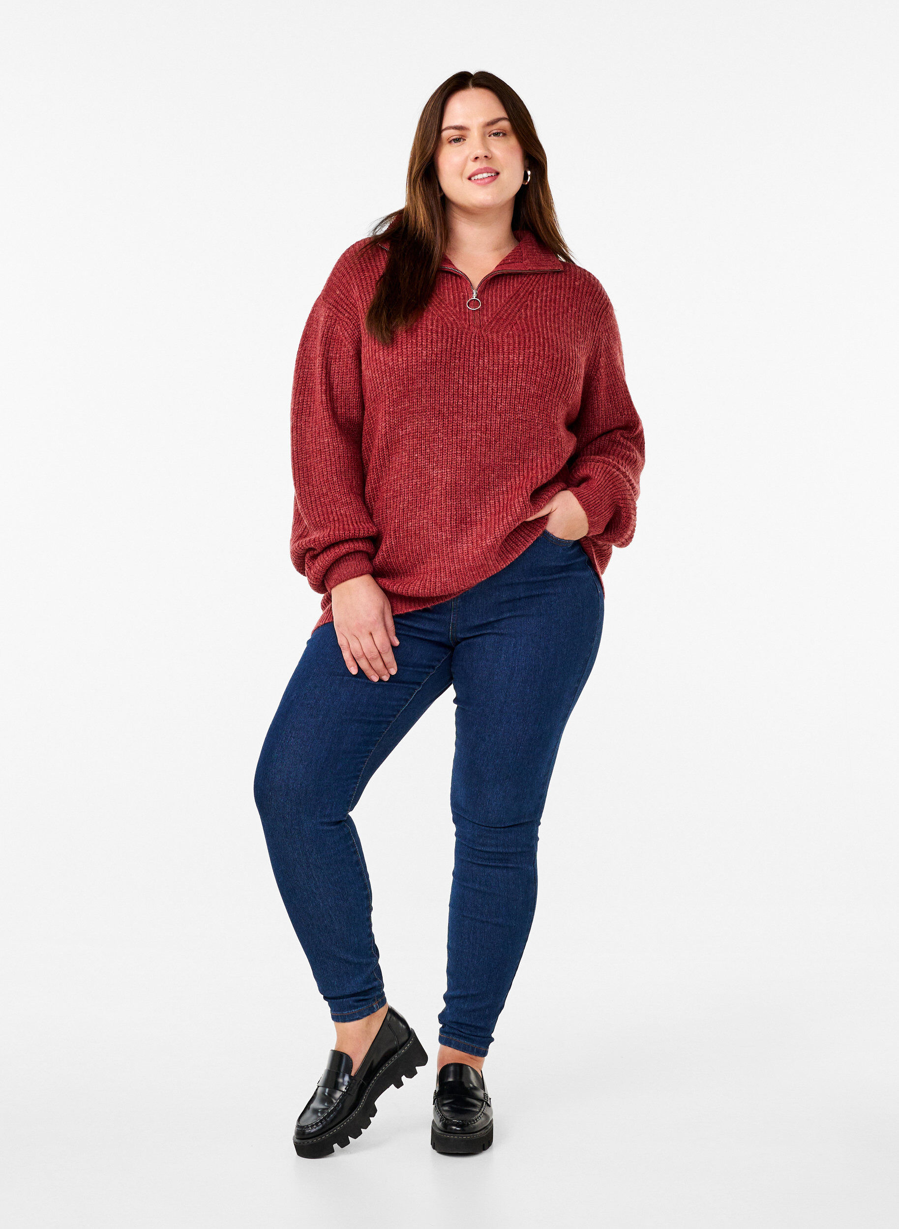 ZizziNeulepusero, jossa korkea kaulus ja vetoketju, Punainen, Model image number 1