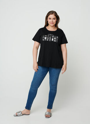 Puuvillainen t-paita , Black, Model image number 2