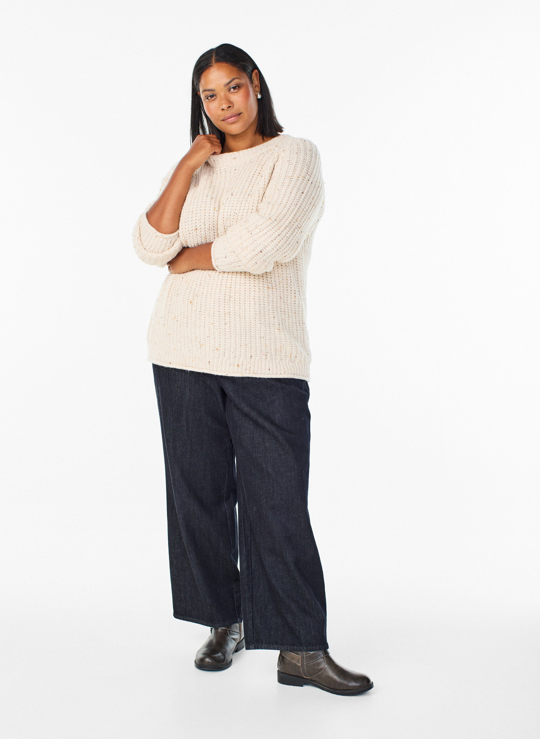 Zizzi Neulepaita raglanhihoilla, Beige, Model image number 1