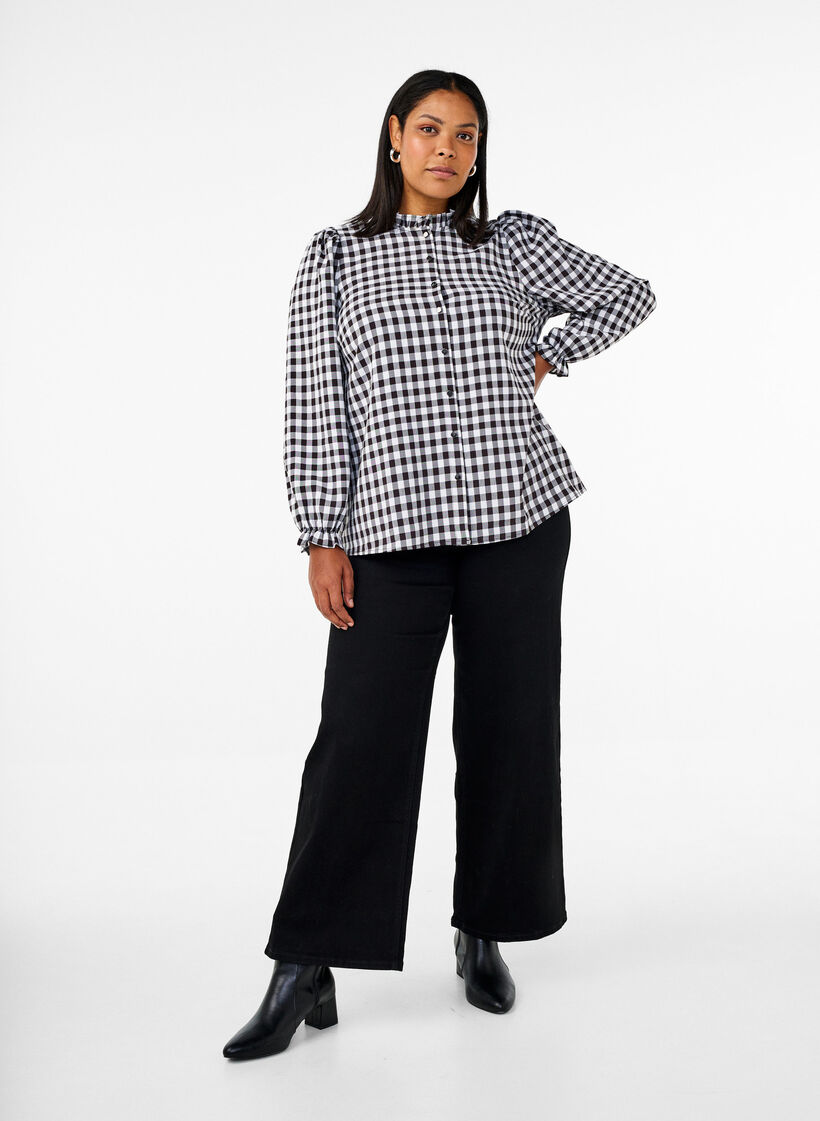 Ruudullinen paitapusero röyhelöyksityiskohdilla, Black/W. Gingham, Model image number 3