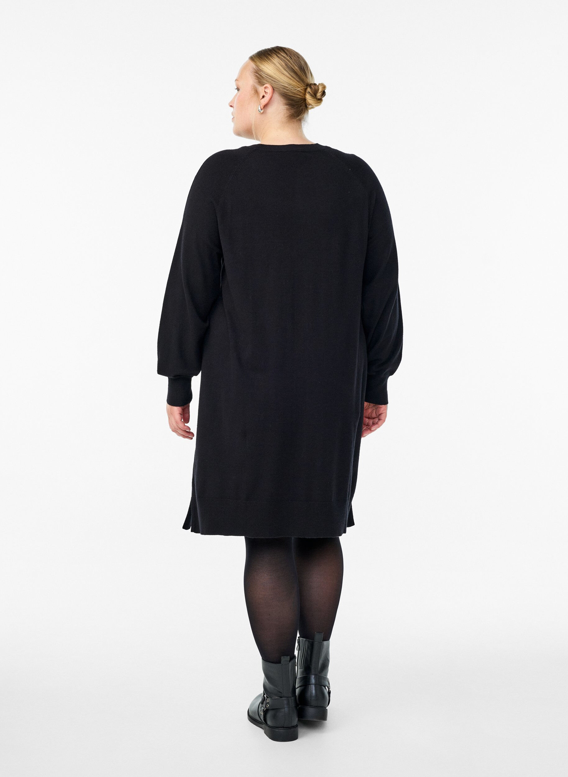ZizziLyhyt neulemekko raglanhihoilla ja keskisaumalla, Musta, Model image number 2