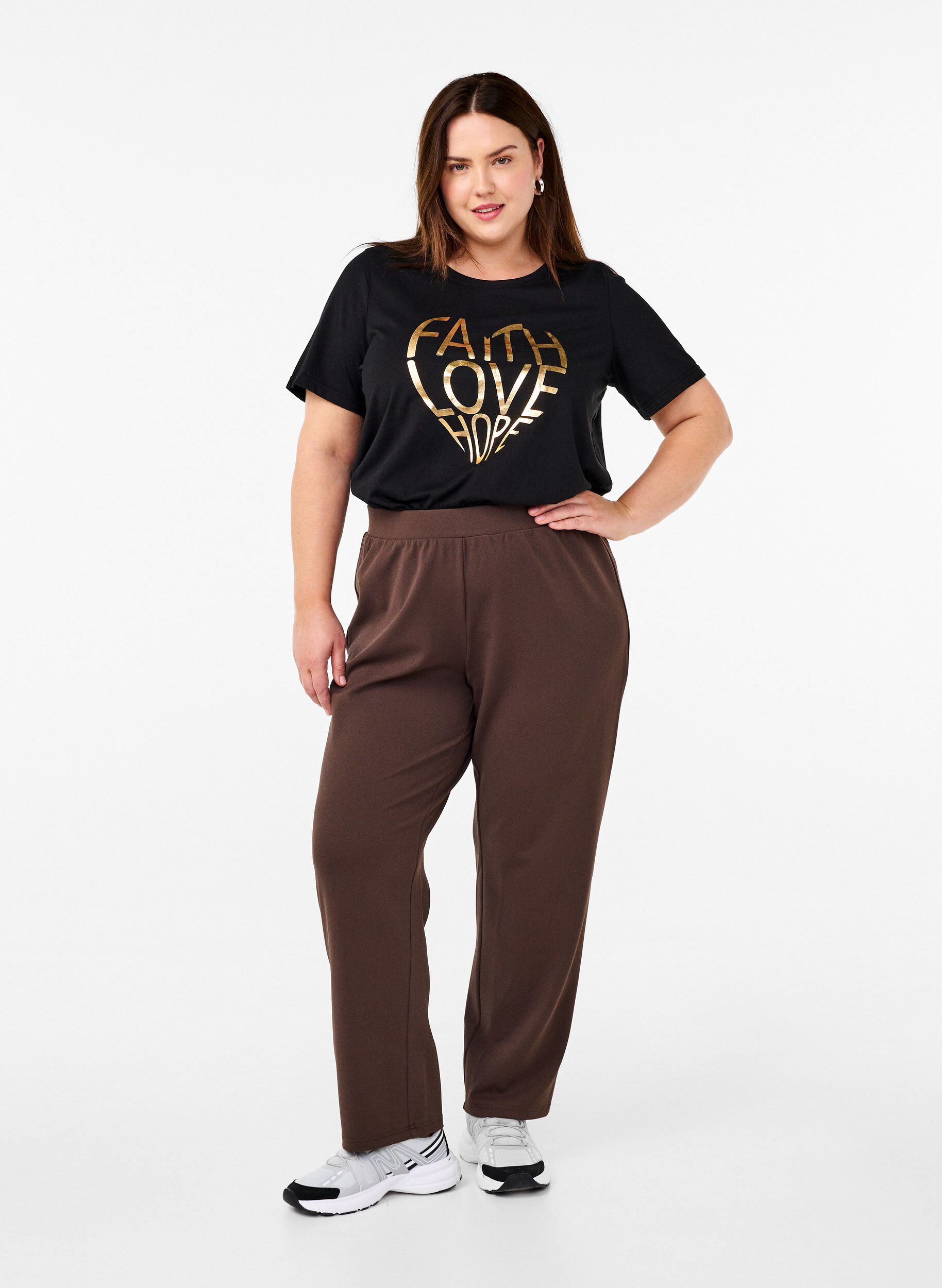 Zizzi FLASH &ndash; kuviollinen t-paita, Black Gold Faith, Model image number 2