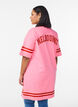 Lyhyt T-paitamekko sporttisilla yksityiskohdilla, Vaaleanpunainen, Model image number 2