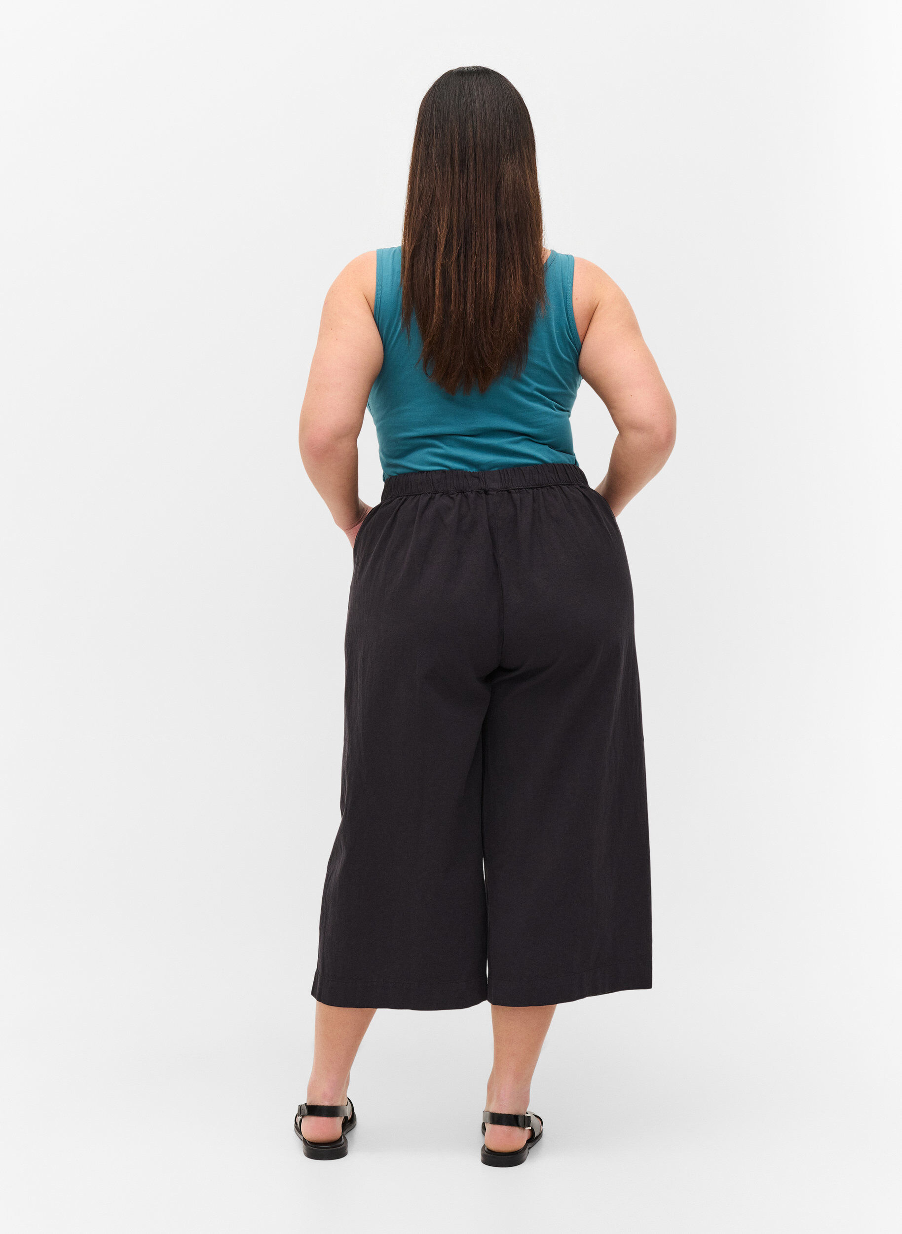 Zizzi V&auml;lj&auml;t culottes-housut puuvillasta , Black, Model image number 1