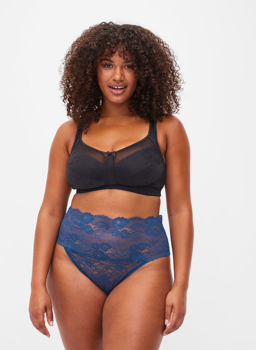 3 kpl pitsisiä g-stringejä, Mix assortments AW, Model image number 0