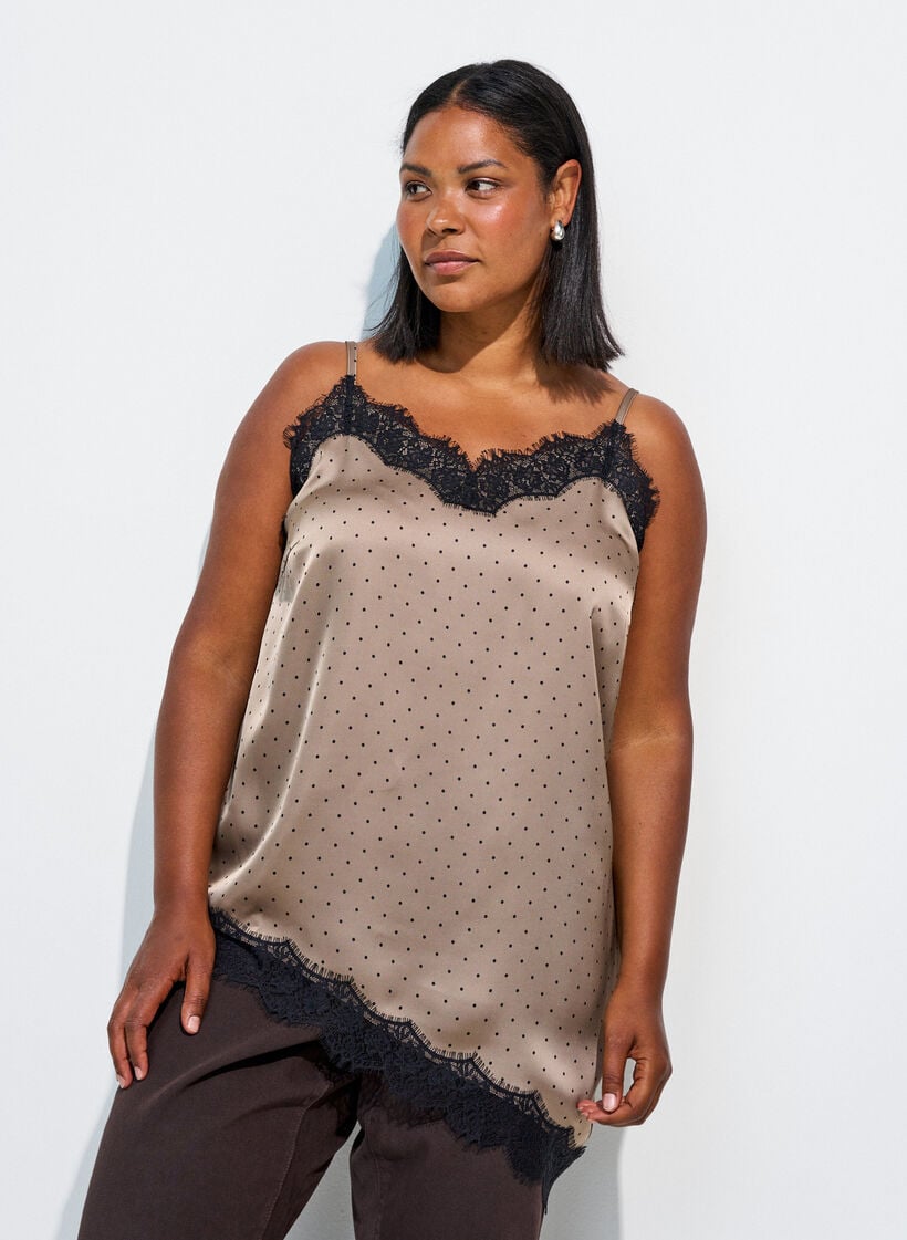 Olkaimeton toppi pitsill&auml; ja ep&auml;symmetrisell&auml; helmalla, Beige, Model image number 0