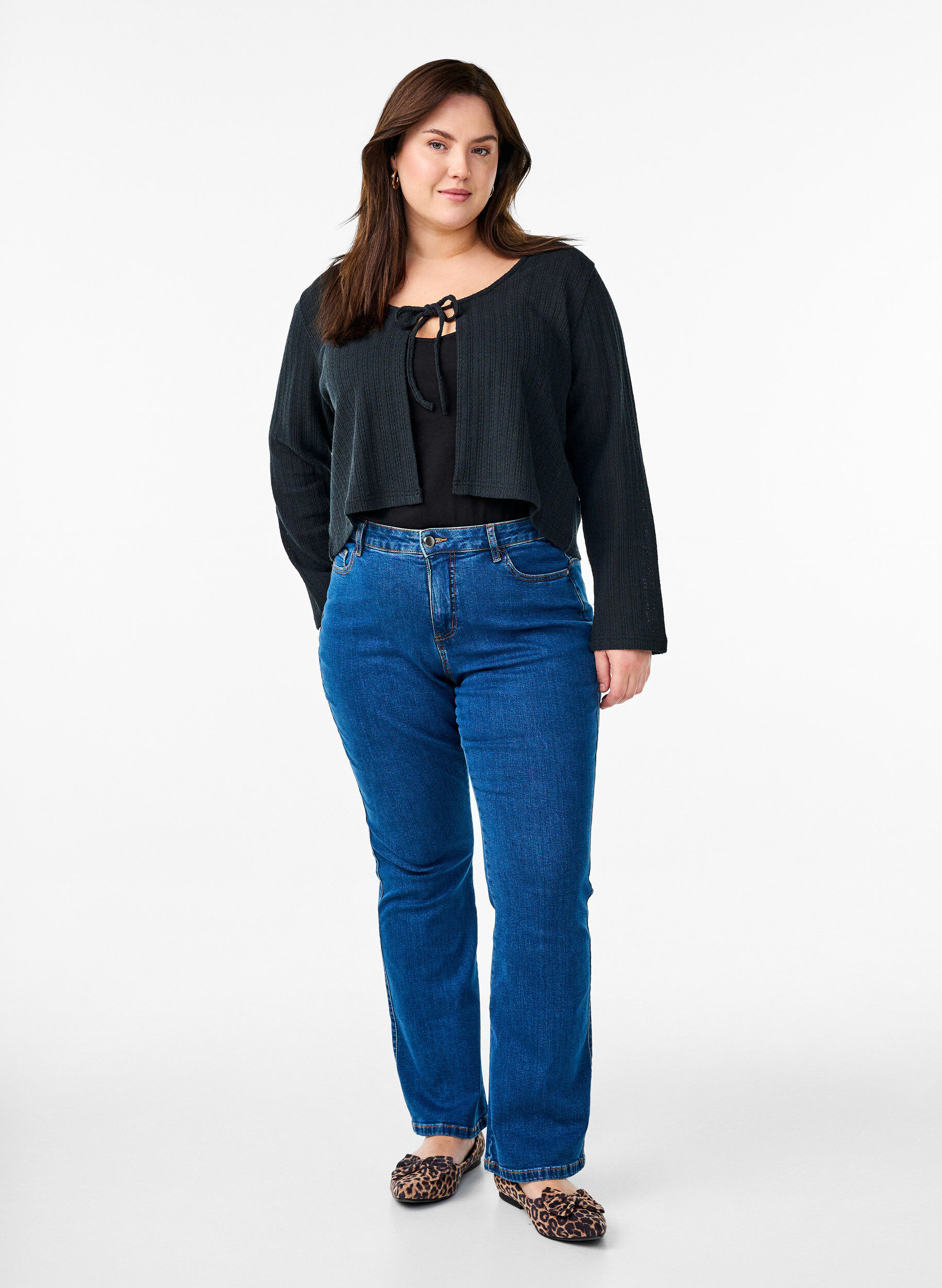 Zizzi Neuletakki tekstuurilla ja solmittavalla etuosalla, Musta, Model image number 1