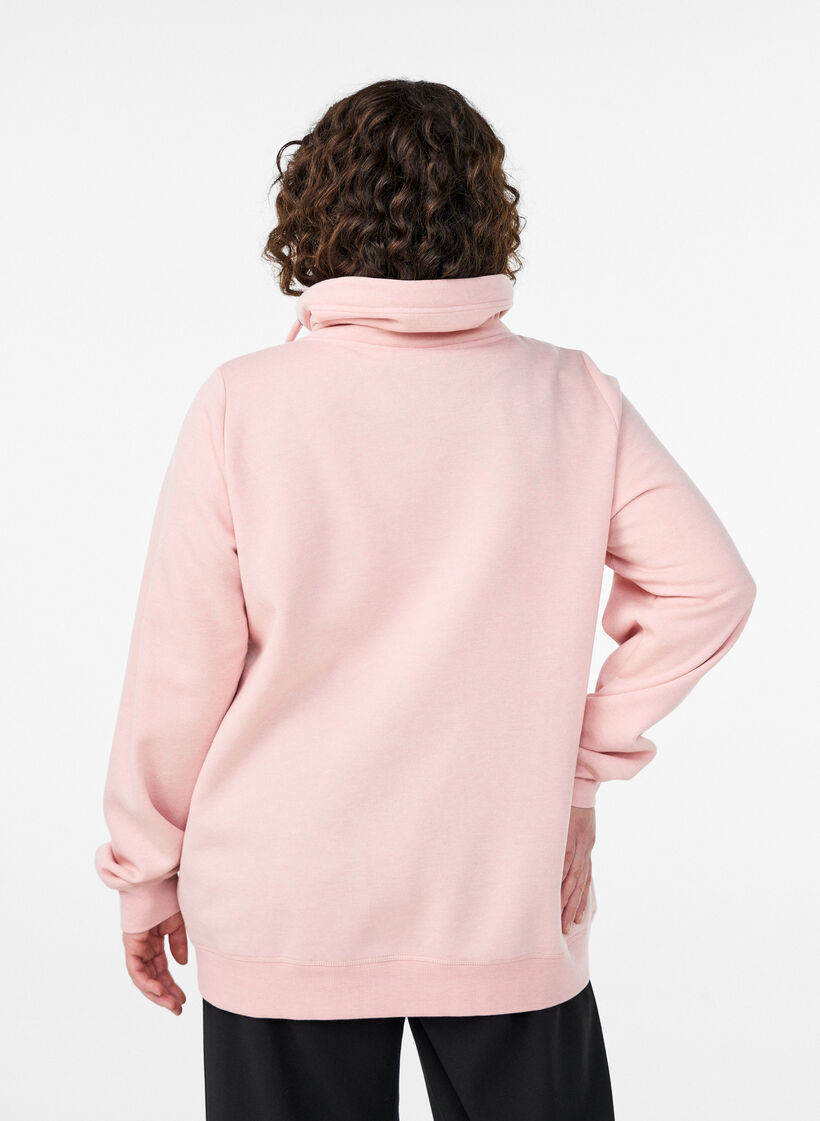 Collegepaita korkealla kauluksella ja taskuilla, Punainen, Model image number 2
