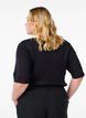 Ribattu jerseypusero, jossa on lyhyet hihat, Musta, Model image number 2