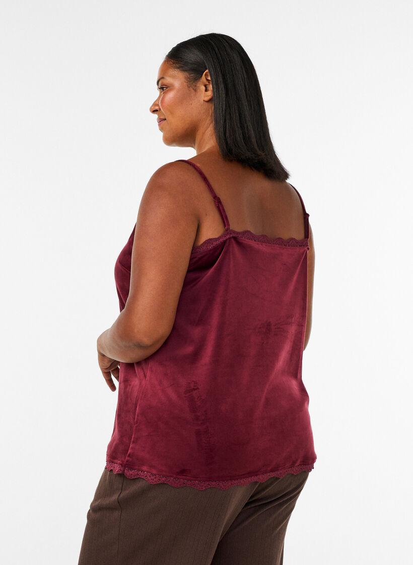 Velourpaita pitsireunuksella, Punainen, Model image number 2