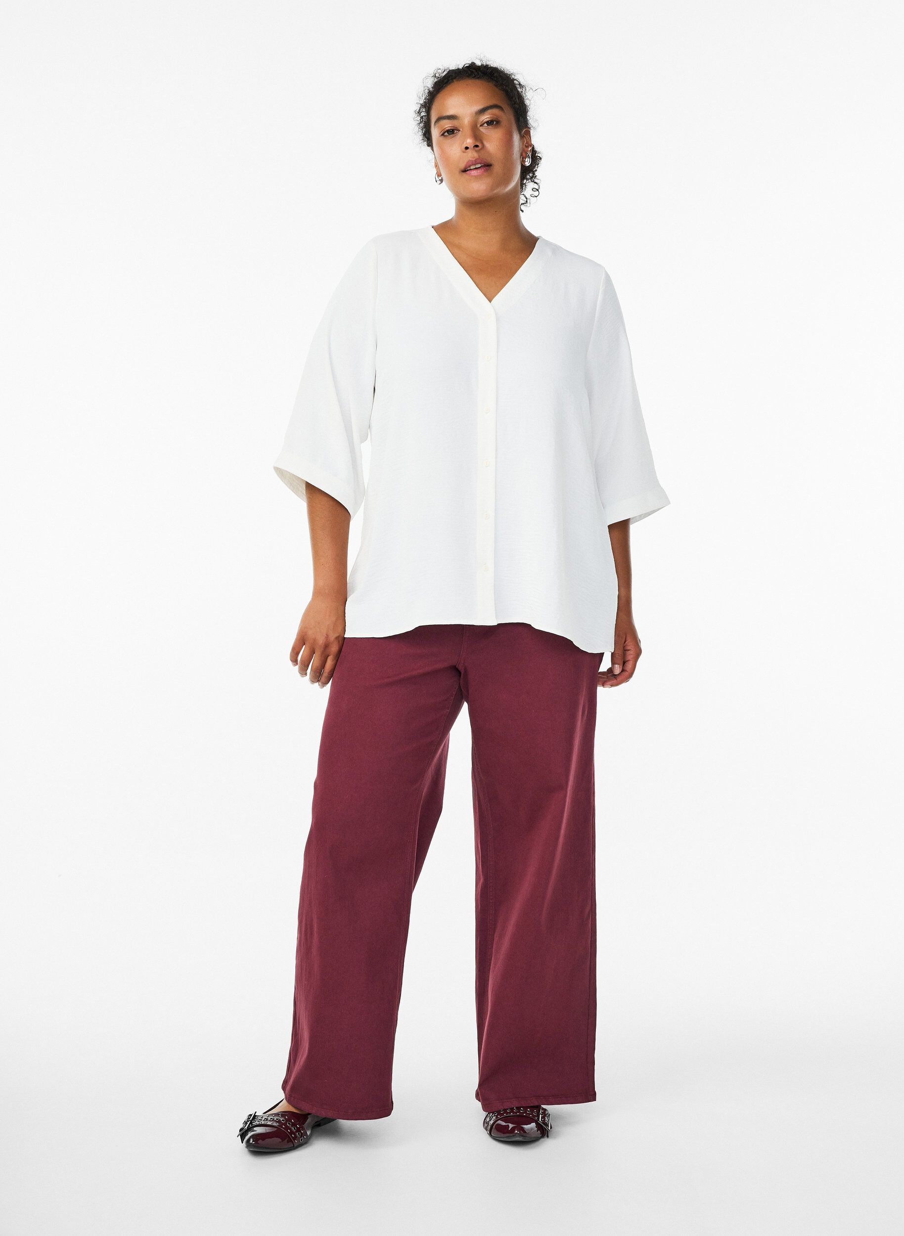 Zizzi V-aukkoinen paitapusero 3/4-hihoilla, Vanilja, Model image number 1