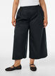 Culotte -housut joustavalla vy&ouml;t&auml;r&ouml;ll&auml; ja leveill&auml; lahkeilla, Musta, Model image number 2