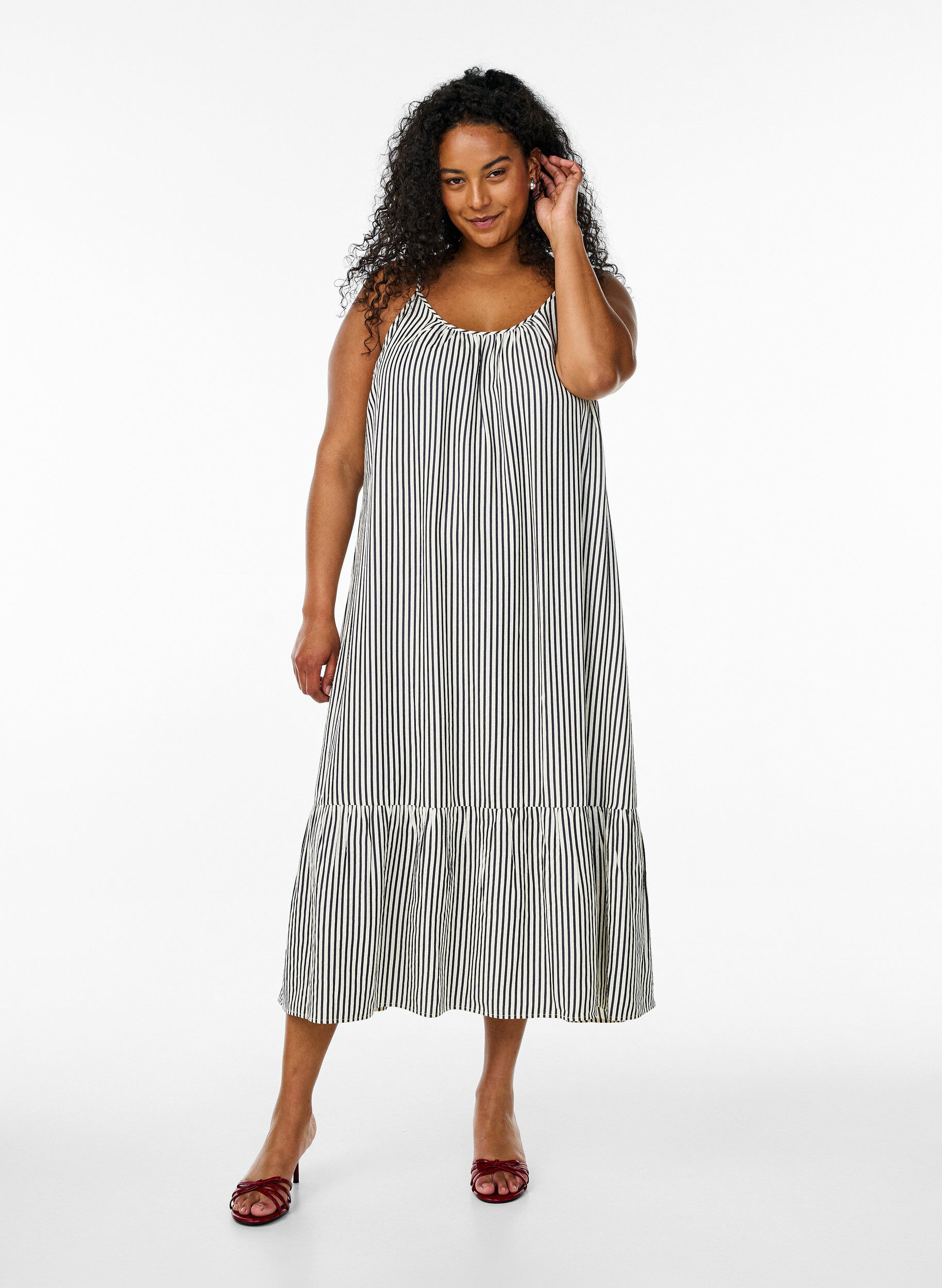 ZizziRaidallinen ja A-linjainen kes&auml;mekko, Musta, Model image number 0