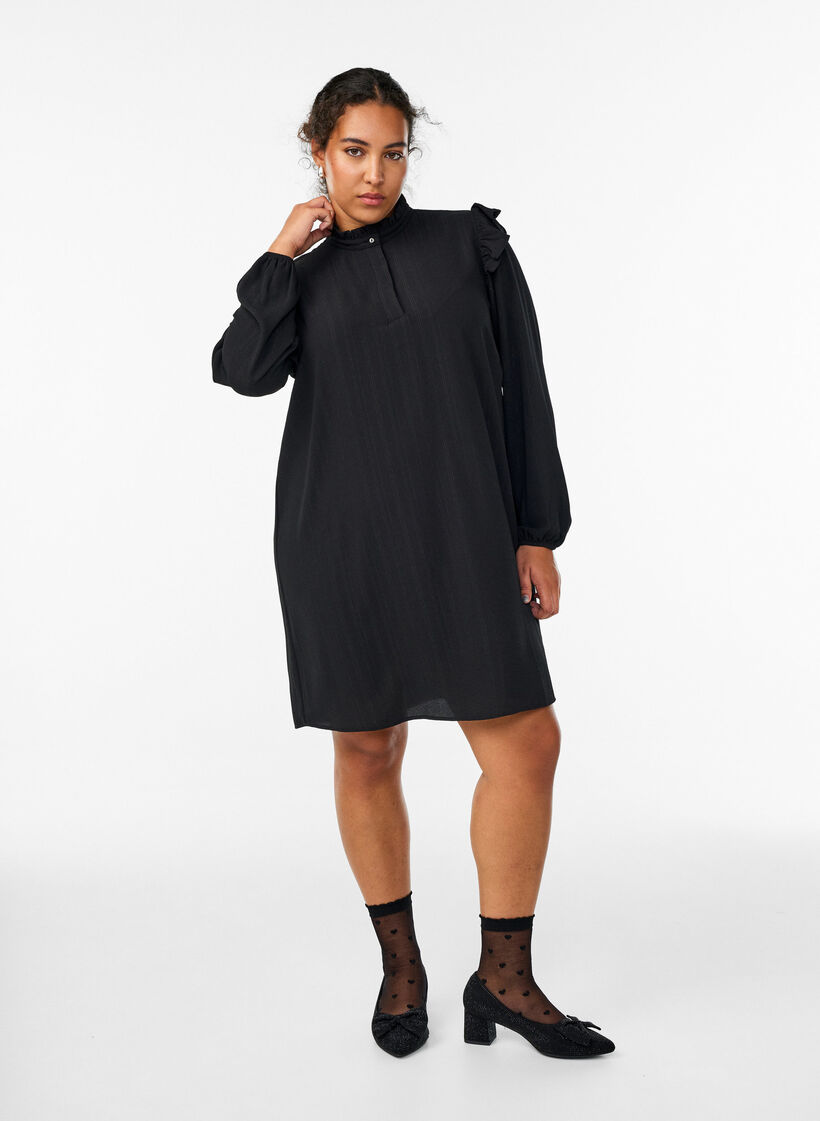 Lyhyt mekko r&ouml;yhel&ouml;ill&auml; ja kimalteella, Musta, Model image number 1