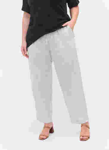 Kropatut housut raidoilla, White Stripe, Model image number 2