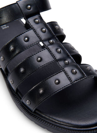 Leveälestiset nastakoristeiset sandaalit, Black, Packshot image number 3
