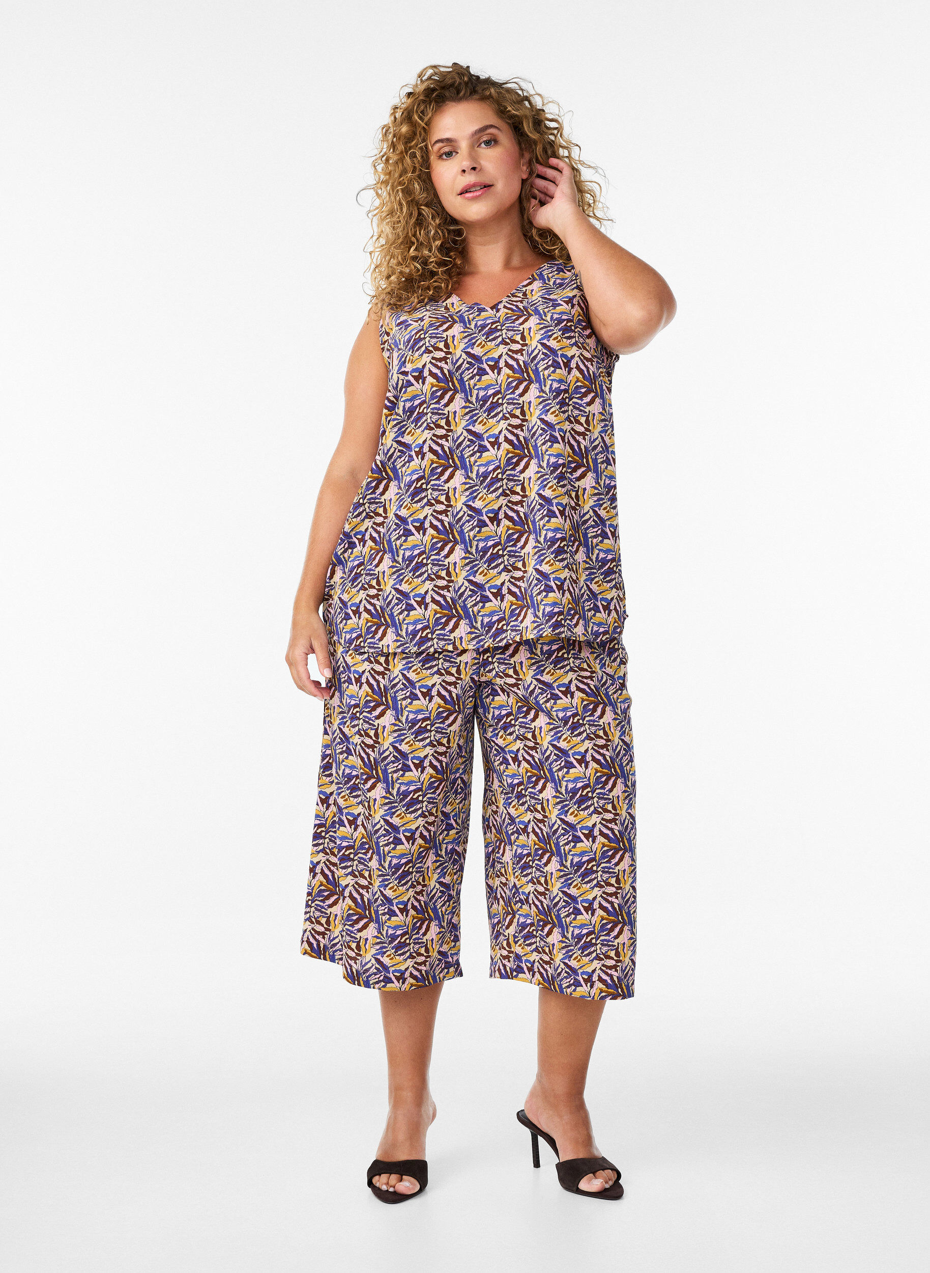 ZizziPrinttitoppi v-p&auml;&auml;ntiell&auml;, Sininen, Model image number 1