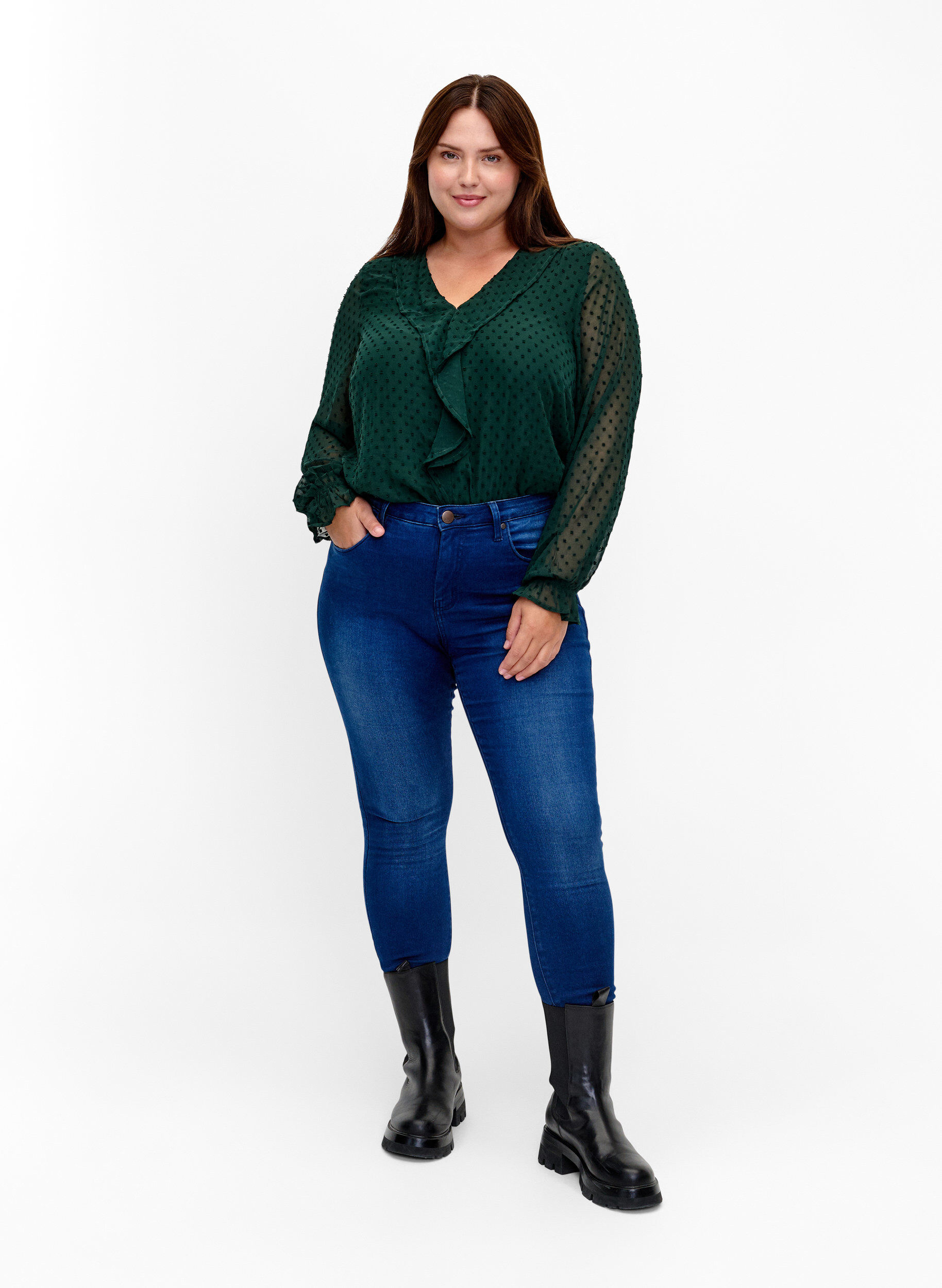 Zizzi Pusero, jossa on r&ouml;yhel&ouml;it&auml; ja pilkullinen tekstuuri, Scarab, Model image number 3