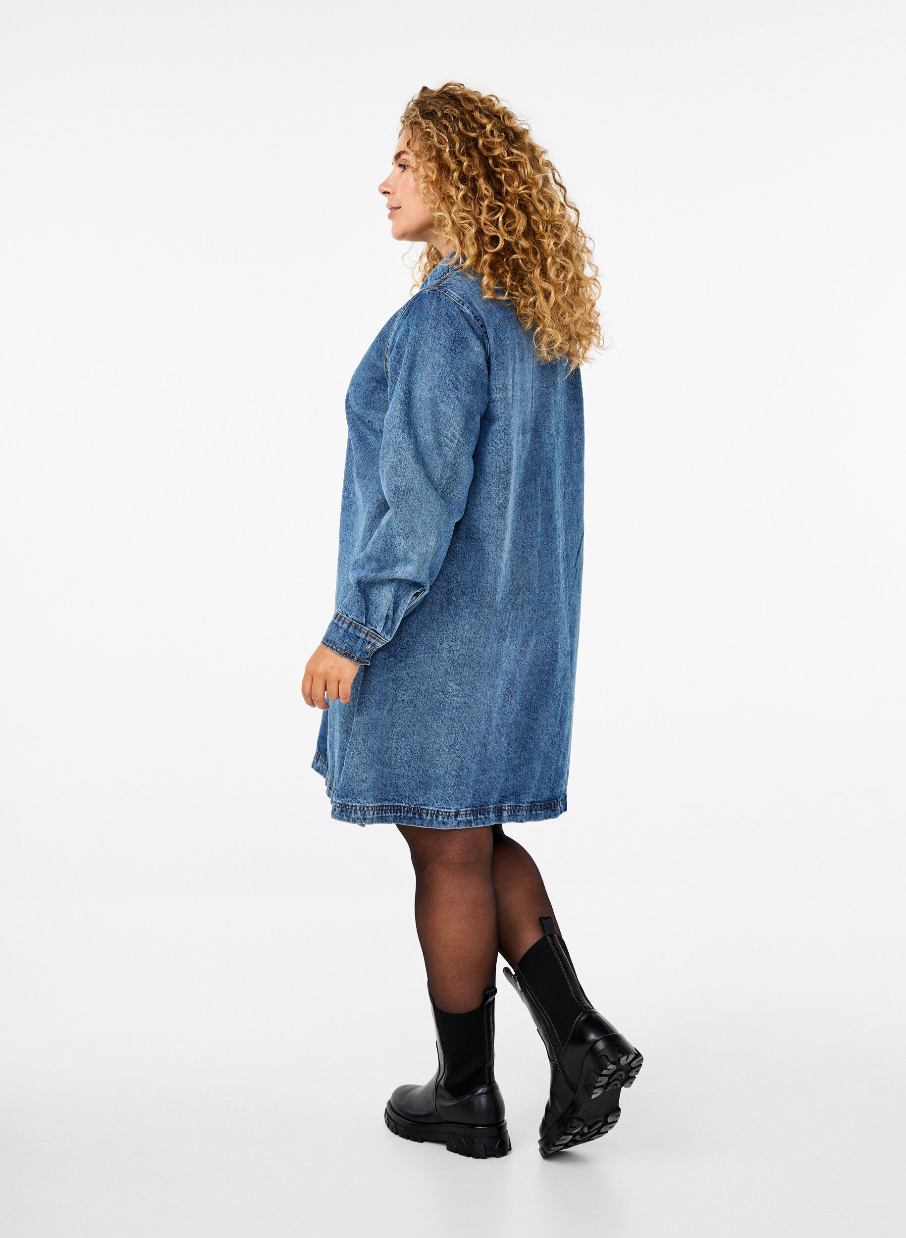 Zizzi Lyhyt farkkumekko, jossa on A-linja ja pitk&auml;t hihat, Blue Denim, Model image number 1
