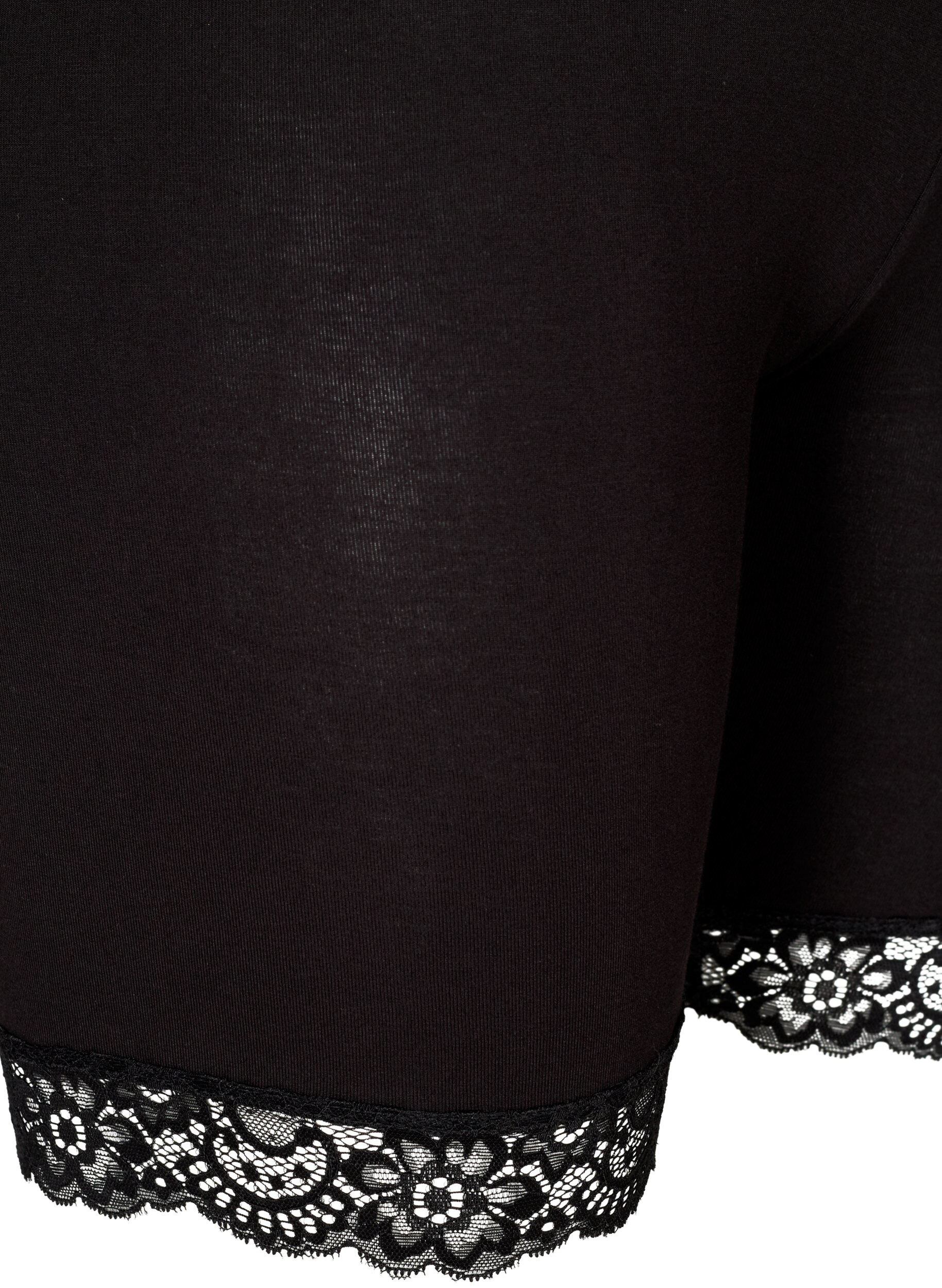 ZizziPy&ouml;r&auml;ilyshortsit pitsireunuksella, Musta, Packshot image number 2