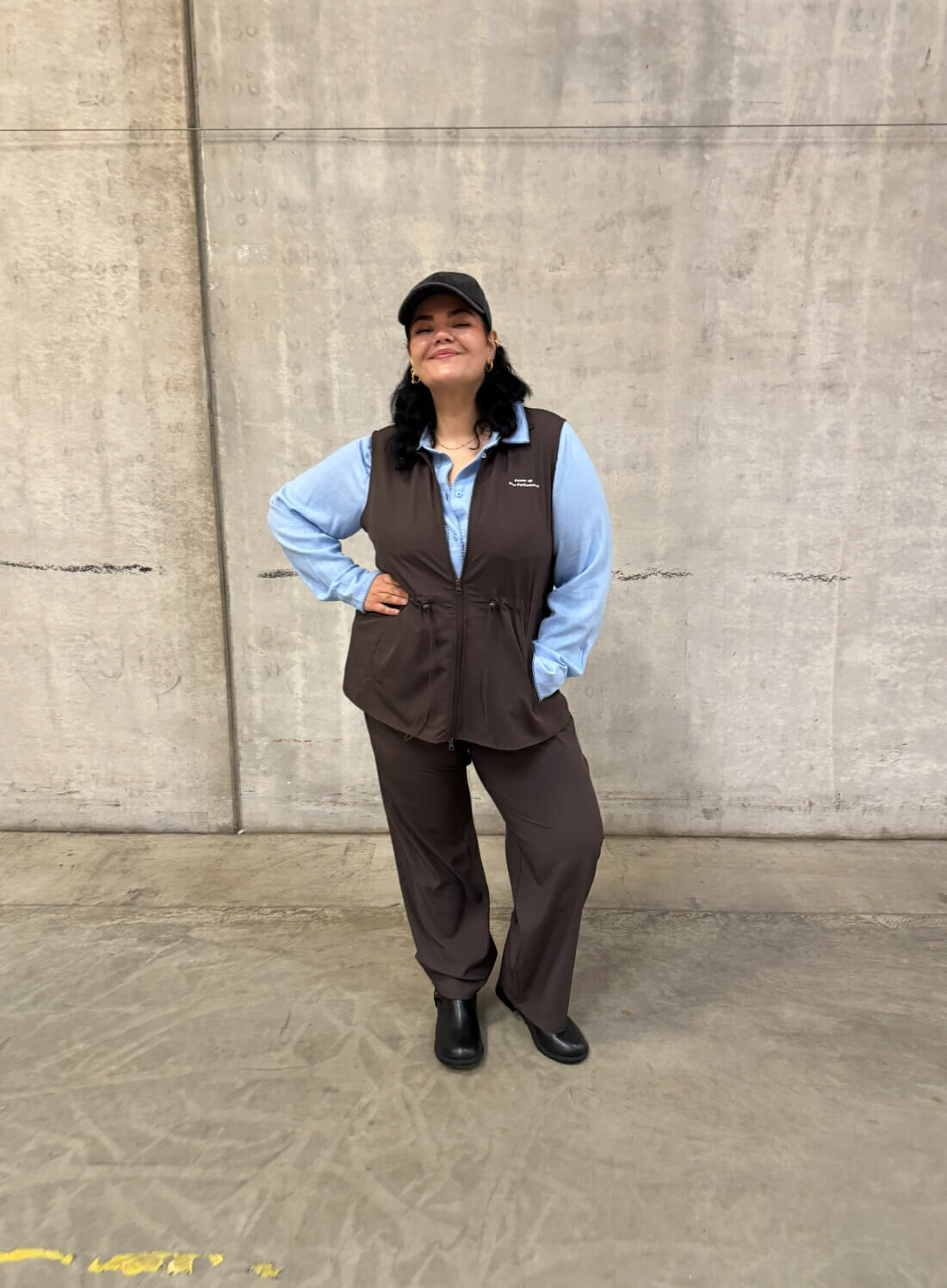 Ruskeat ja siniset s&auml;vyt  , , Model