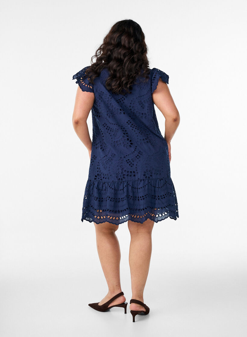 Broderie anglaise -mekko r&ouml;yhel&ouml;hihoilla, Sininen, Model image number 2