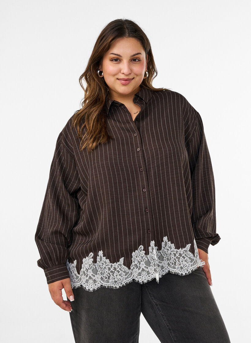 Neuluspaita pitsireunuksella, Ruskea, Model image number 0