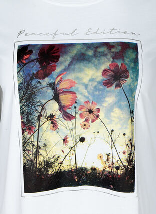 Lyhythihainen puuvillainen t-paita painatuksella, Bright White, Packshot image number 2