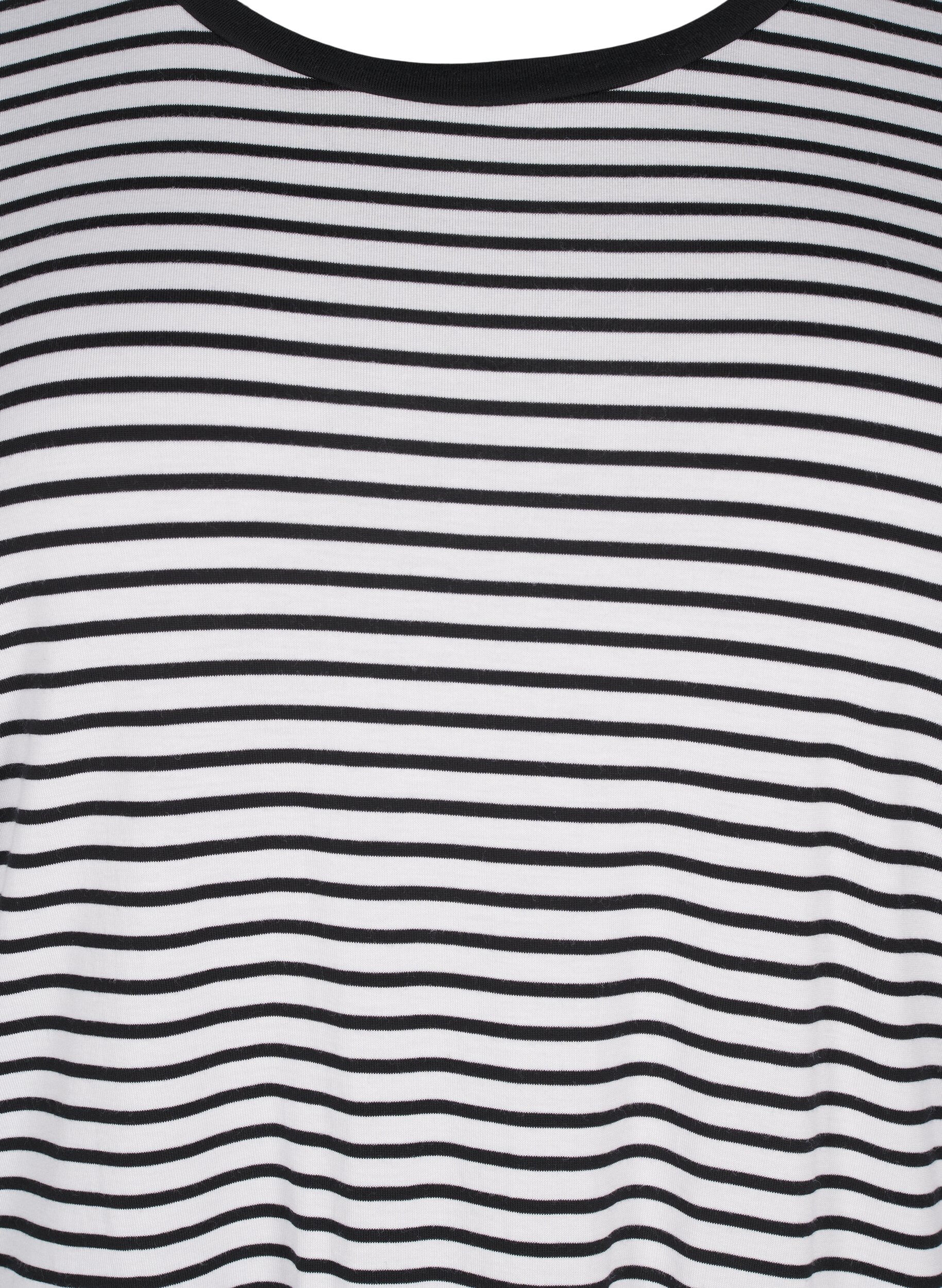 Zizzi Raidallinen t-paita lyocellia, jossa on py&ouml;re&auml; p&auml;&auml;ntie, Musta, Packshot image number 2