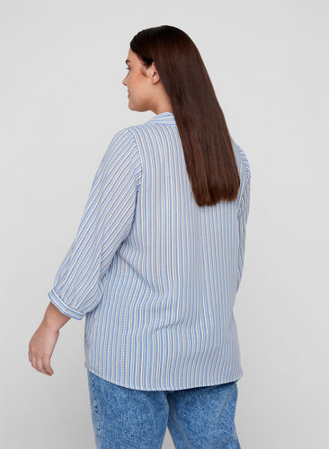 Raidallinen paitapusero suurella kauluksella , Light Blue Stripe, Model image number 1