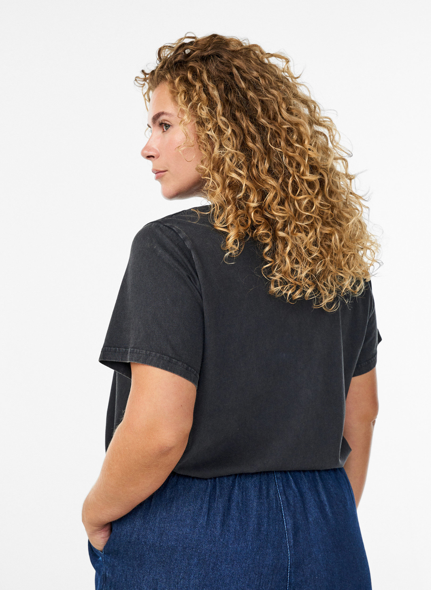 Zizzi T-paita nallekarhuprintill&auml; ja pesty look, Harmaa, Model image number 2